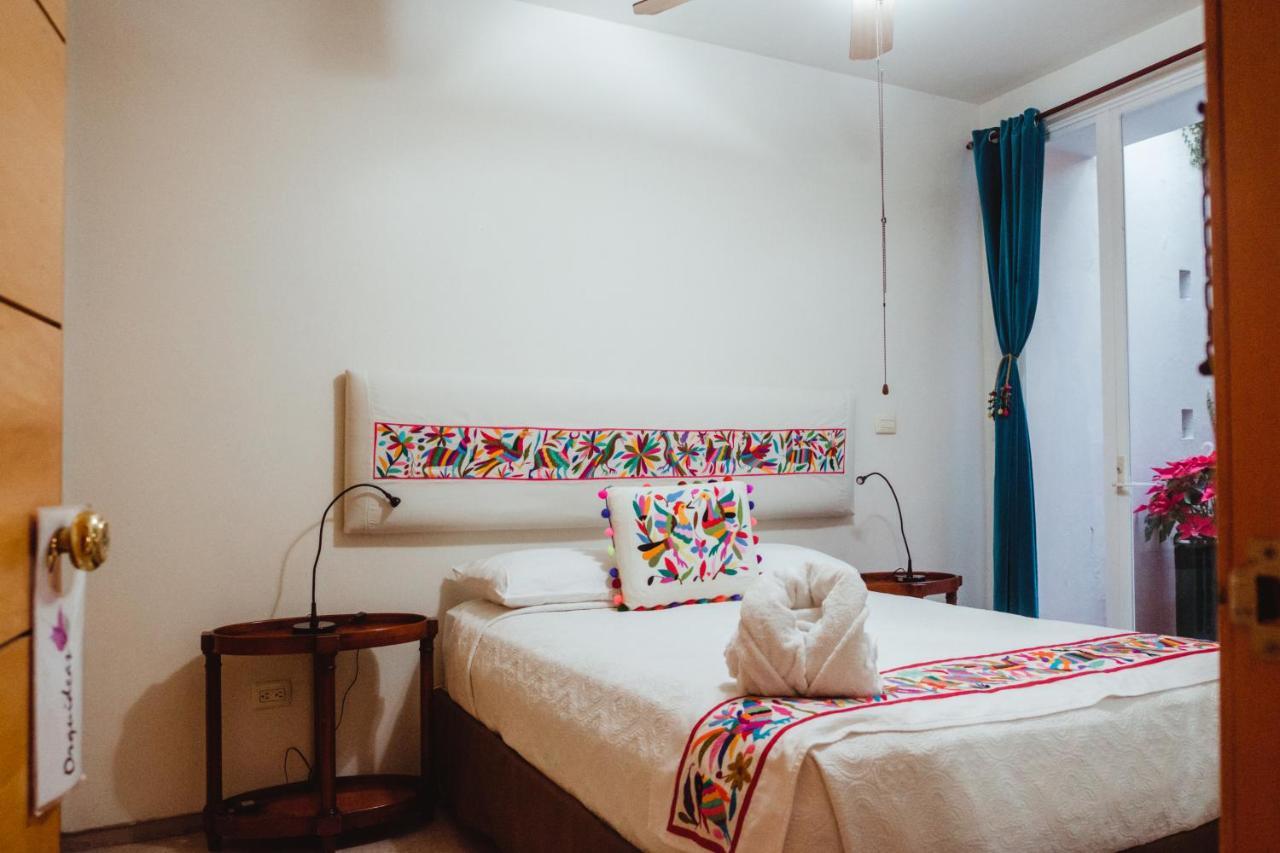 Casa De Las Bugambilias B&B Oaxaca Esterno foto